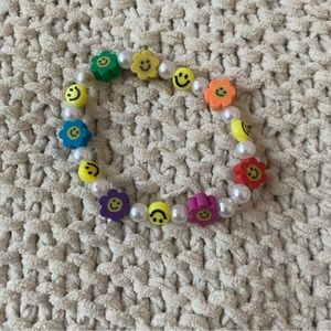 Preppy smiley face bracelet